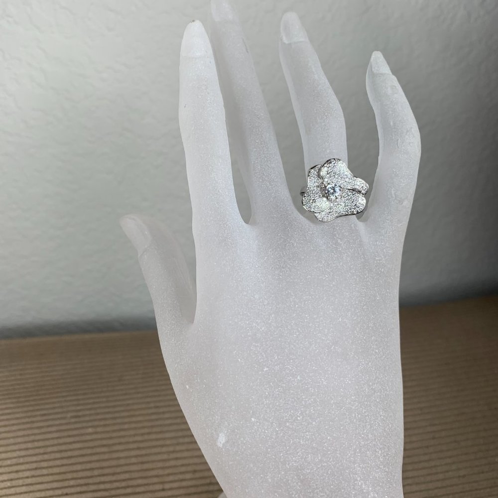 NEW Size 9 Real Silver (not plated) & Pave CZ Flower Ring